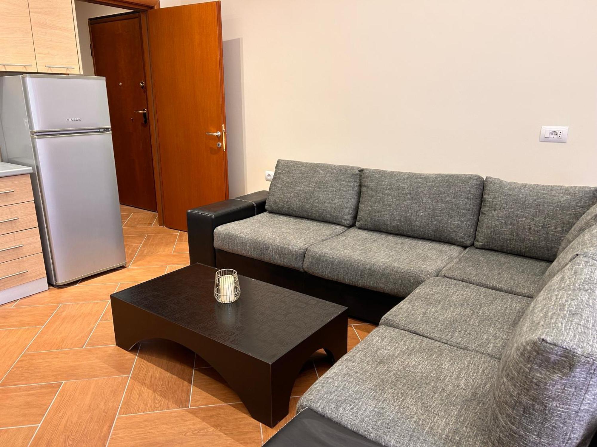 Elisabeth 3 * Sarandë